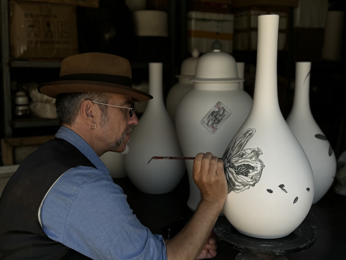 Jiří Straka, Jingdezhen, Čína, 2024.